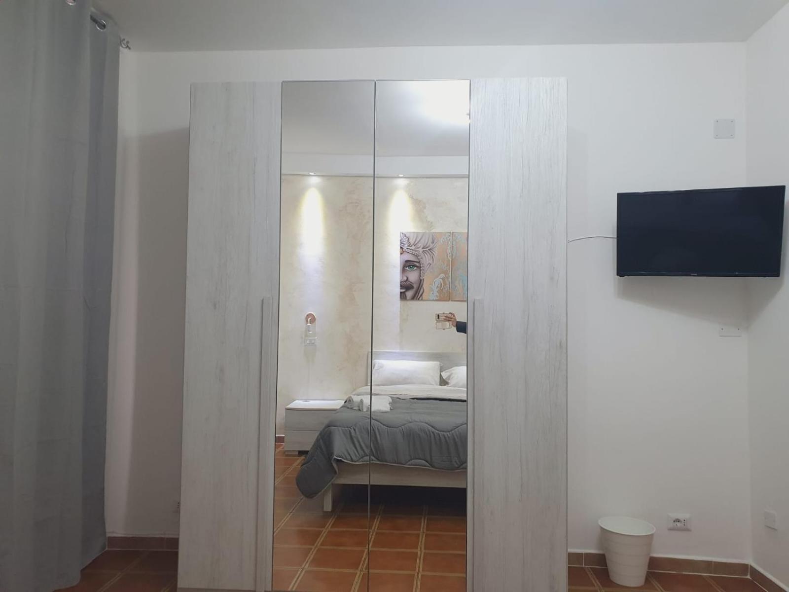 Agathae'S Home Катания Экстерьер фото