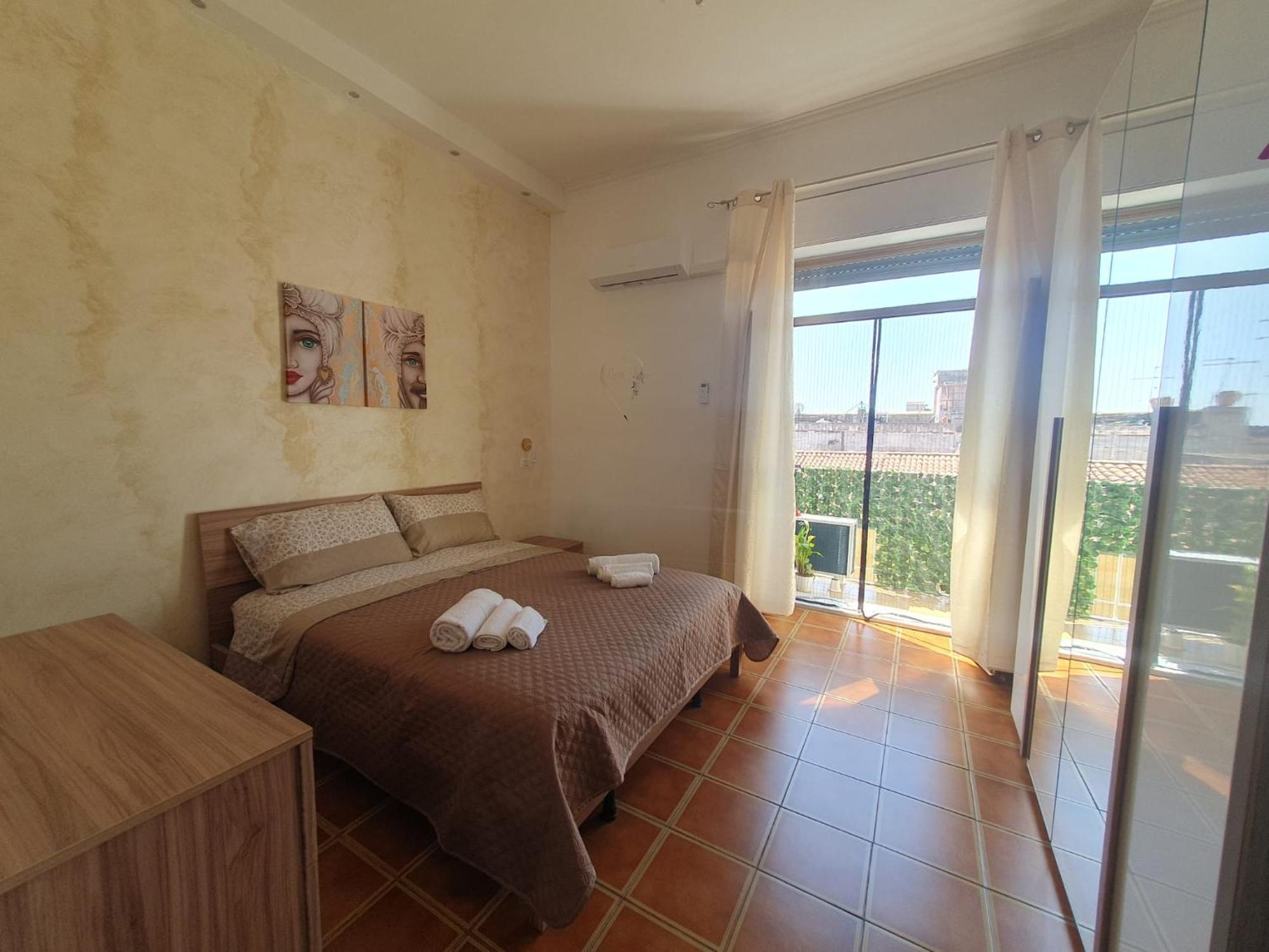 Agathae'S Home Катания Экстерьер фото